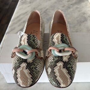 AGL Cream and Tan Flats with Snakeskin Pattern